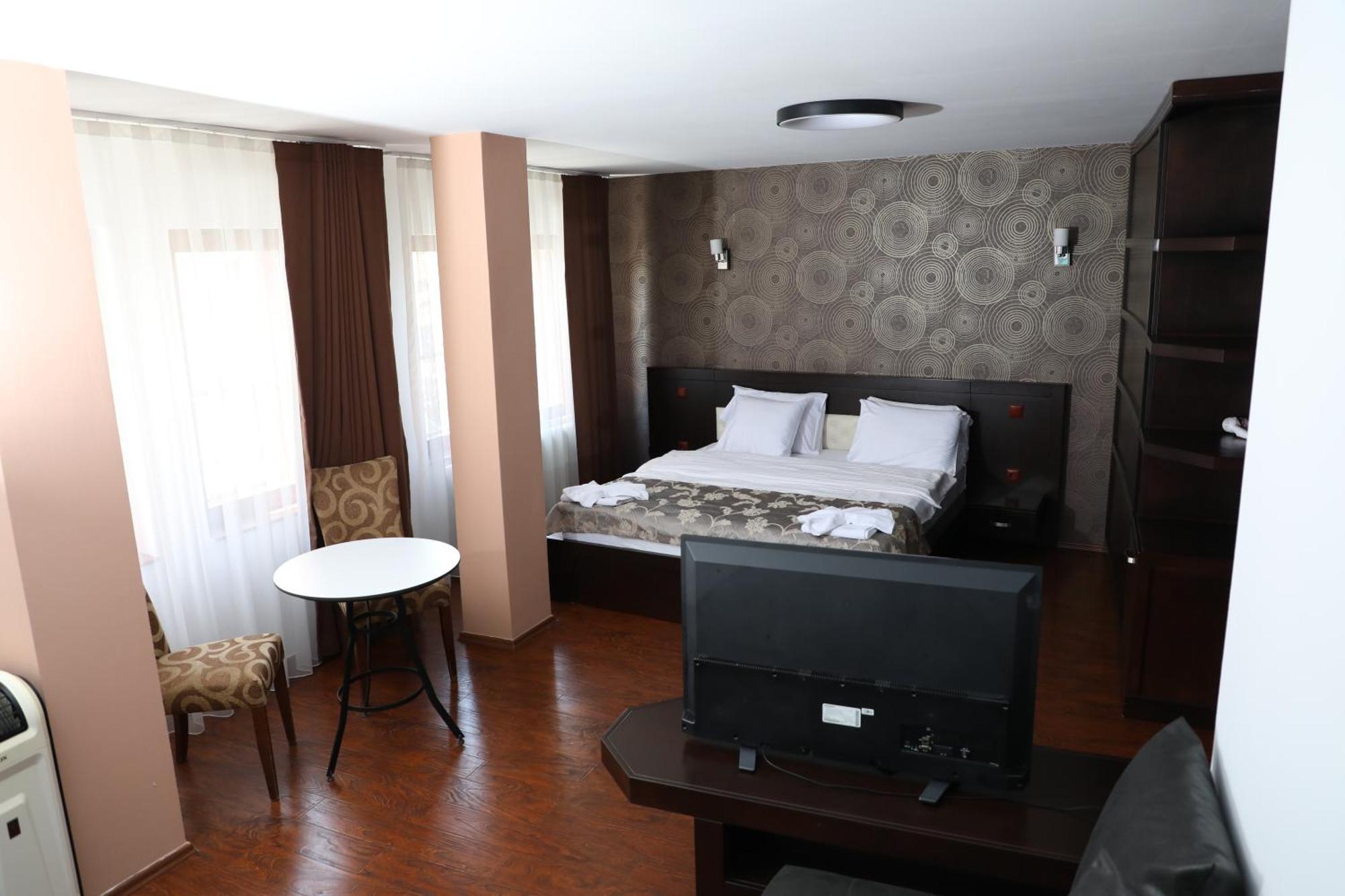 Bruti Hotel Prizren Kültér fotó