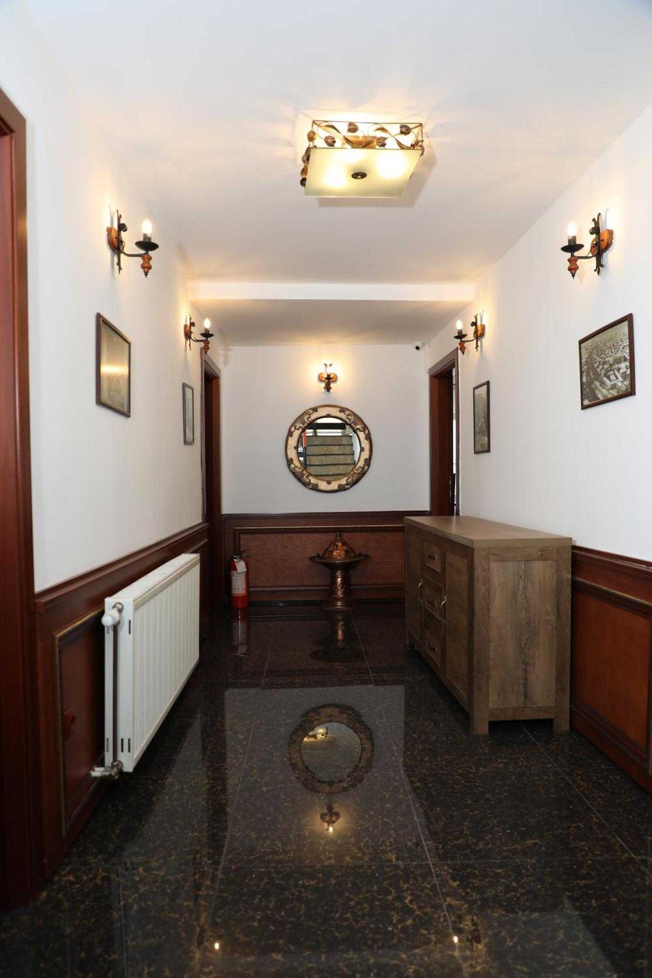 Bruti Hotel Prizren Kültér fotó